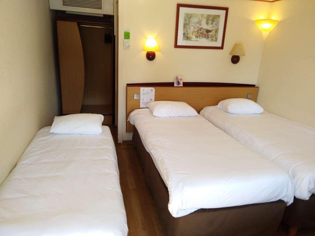 Kyriad Direct Marseille Ouest - Martigues Rom bilde