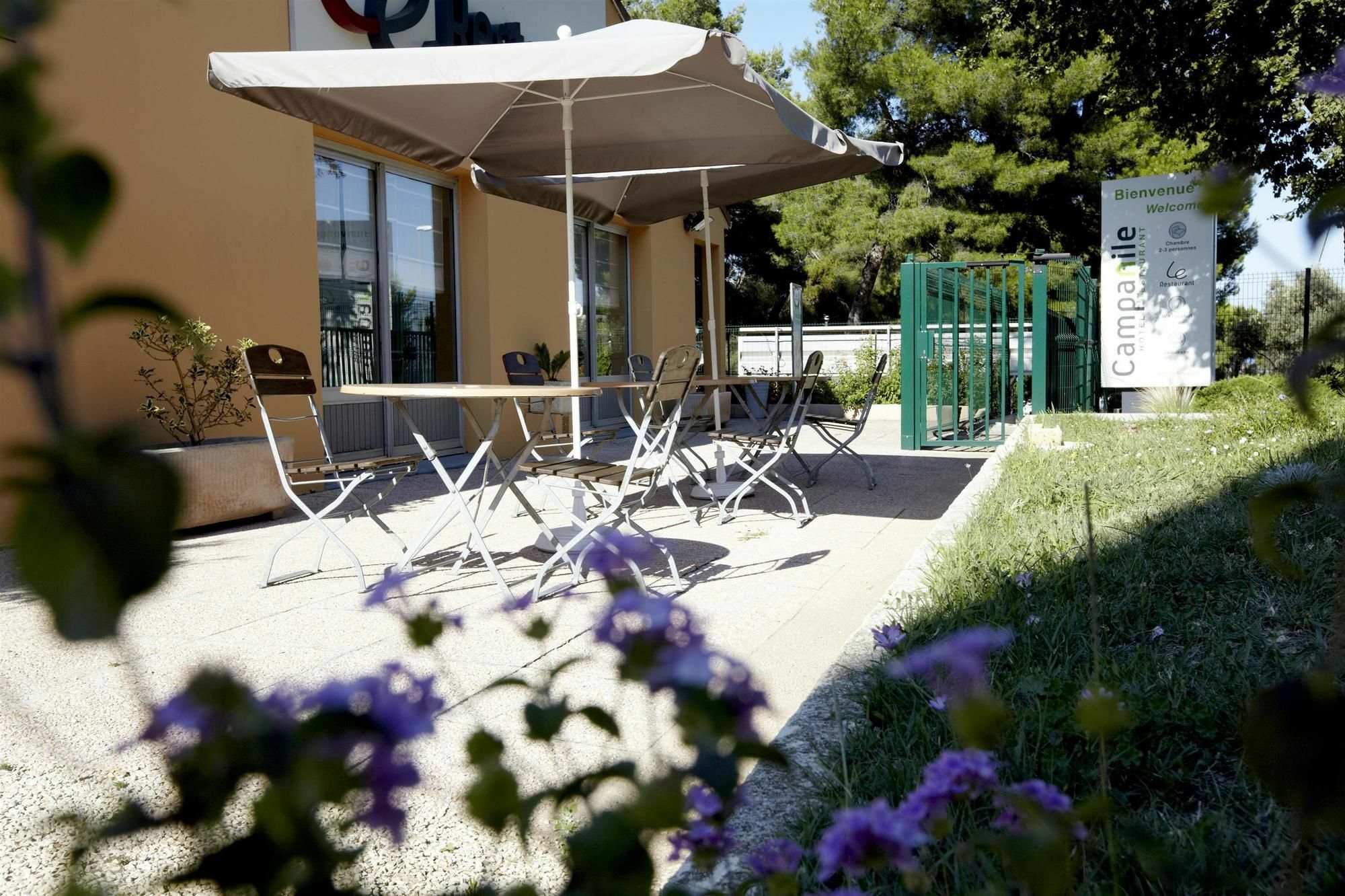 Kyriad Direct Marseille Ouest - Martigues Eksteriør bilde